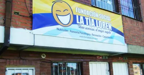 FUNDACION SOCIAL A LA TIA LOREN FUNDACION SOCIAL A LA TIA LOREN